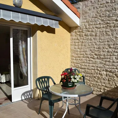 Champniers, 2 Pieces, 2 Personnes - Fr-1-653-52 Σπίτι διακοπών Champniers (Charente)