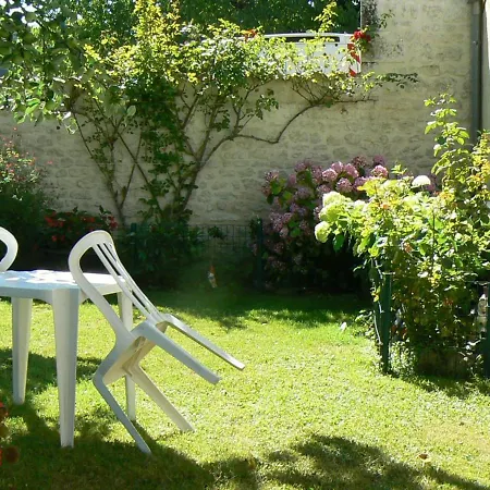Champniers, 2 Pieces, 2 Personnes - Fr-1-653-52 Σπίτι διακοπών Champniers (Charente)
